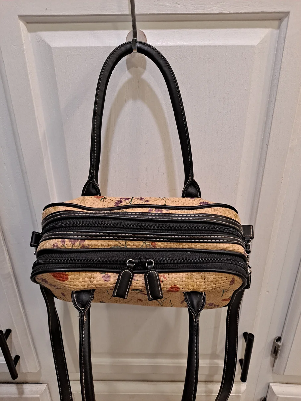 Stone Mountain Vintage Y2k Handpainted Floral Woven Straw Dome Satchel
